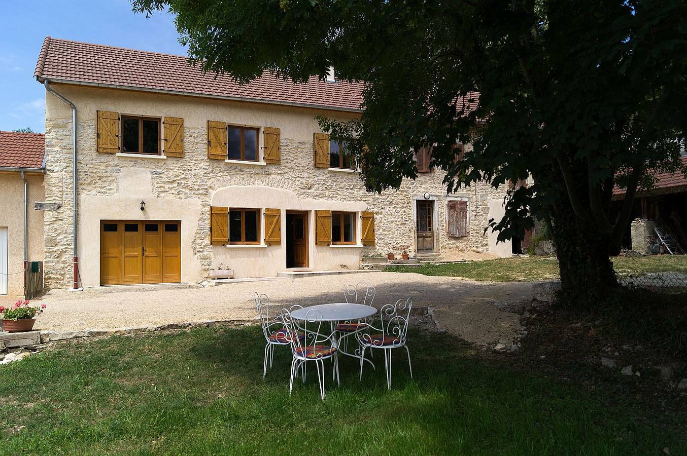 Le Petit Nice in Tirieu, Région de La Tour-du-Pin