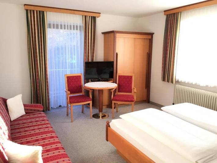 BnB für 4 Personen, mit Terrasse und Ausblick sowie Garten in Flachau - 4