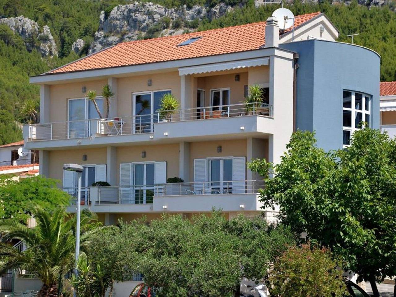 Cijeli apartman, Apartments Antonio - Studio with Balcony 2 in Dračevice, Tucepi
