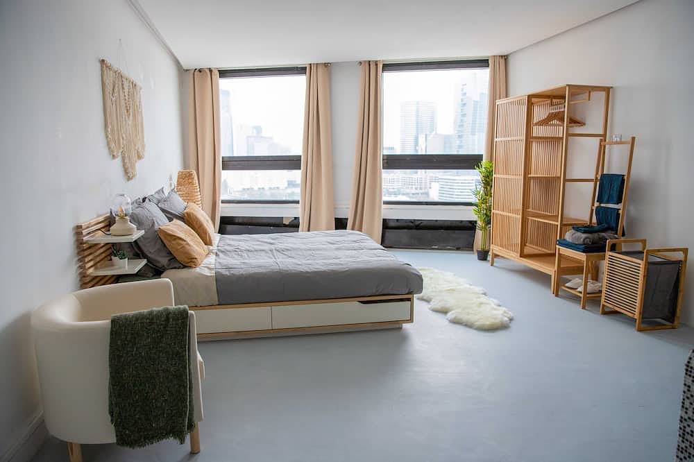 Apartamento entero, Dream View Of Paris 10min from the center 135m2 with Terrace Edge of the canal in Suresnes, Altos del Sena