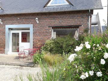 Chambre d’hôte pour 2 personnes, avec jardin ainsi que sauna et terrasse dans l' Eure