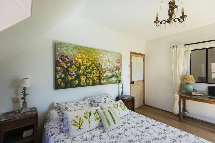 Gîte pour 4 personnes, avec jardin ainsi que piscine et terrasse dans Chevroches - 3