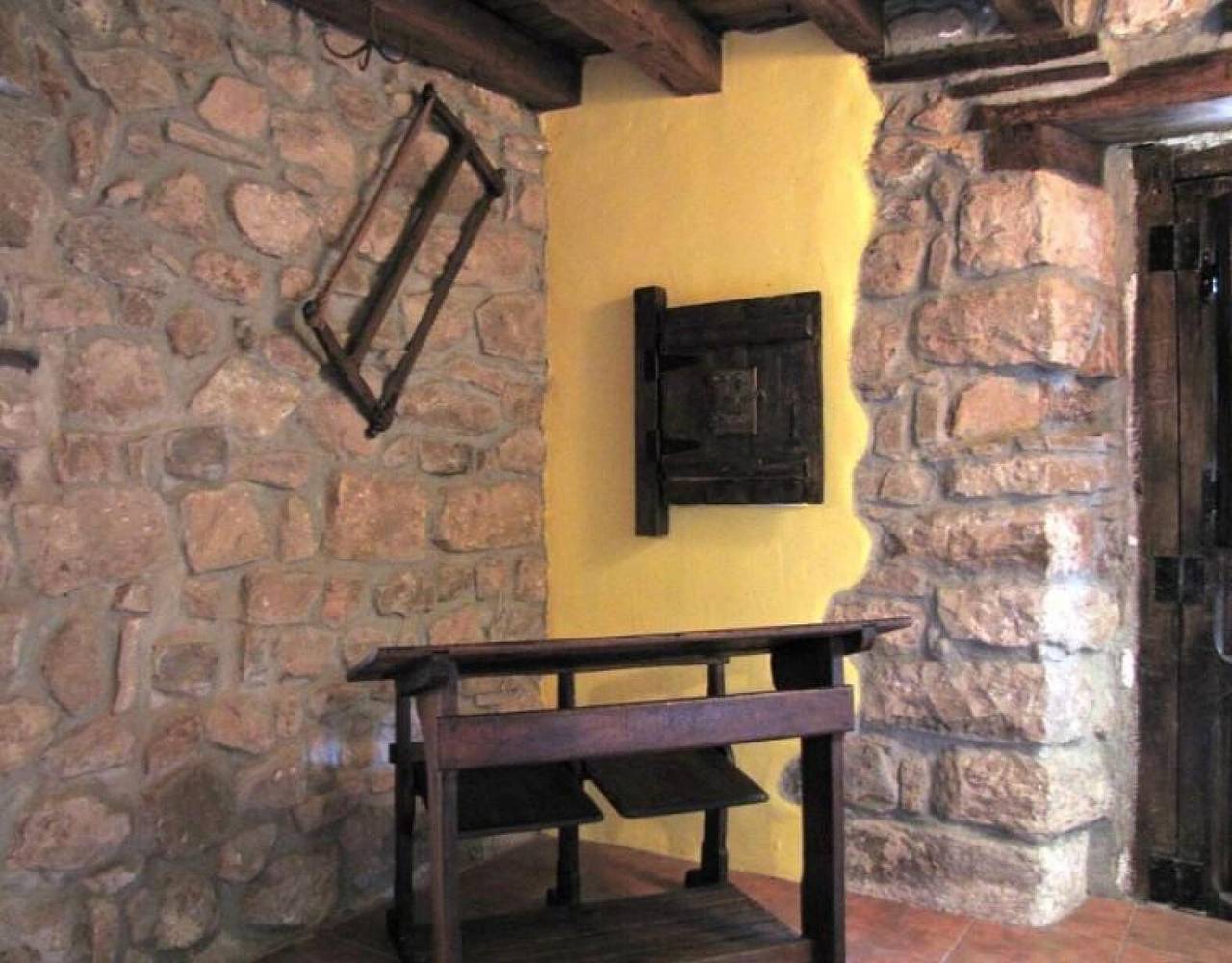 Chambre 'Habitación Doble' avec vue sur les montagnes, terrasse partagée et Wi-Fi in Almajano, Province de Soria