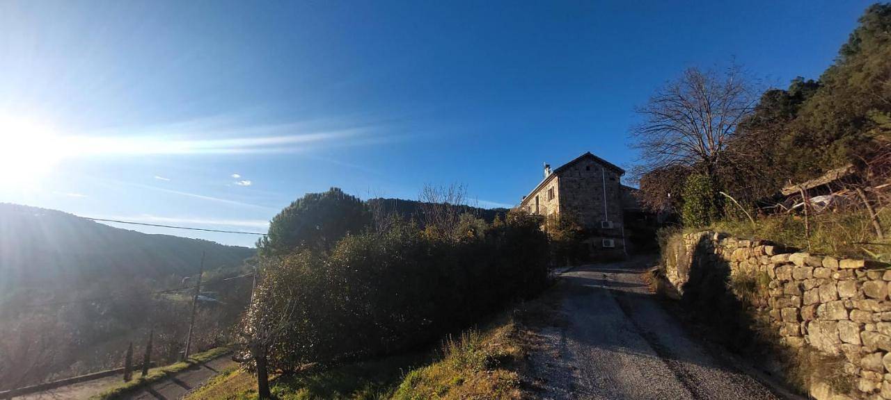 Appartement entier, Gîte de Laulagne in Saint-André-Lachamp, Parc naturel régional des Monts d'Ardèche