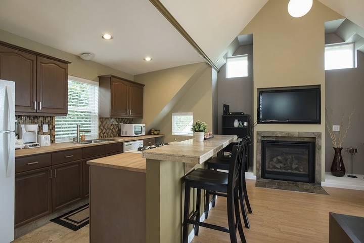 Vacation rental for 4 people, with balcony, with pets in Puget Sound