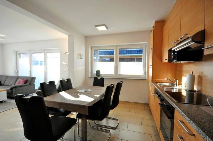 Ferienwohnung für 6 Personen, mit Terrasse in Neuharlingersiel - 2