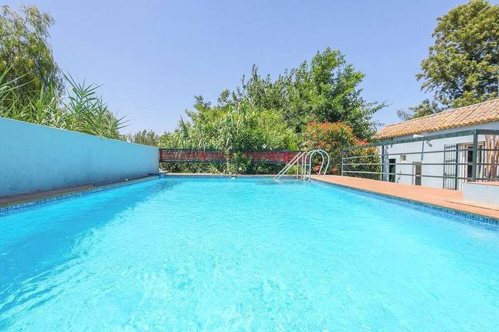 Villa für 6 Personen, mit Balkon - 1