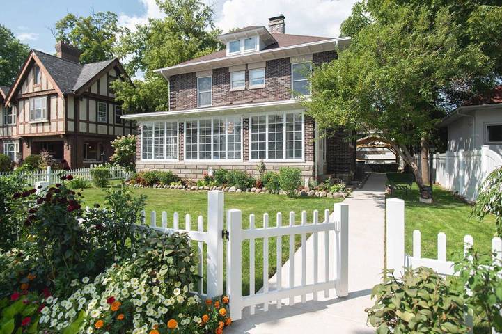 Ferienhaus für 12 Personen, mit Garten und Seeblick sowie Terrasse - 1