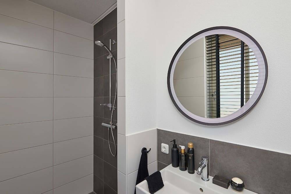 Geheel appartement, Panorama Lake View Apartment 2p in Thorn, Limburg
