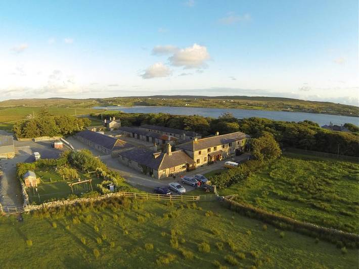 Gîte pour 2 personnes, avec jardin et vue dans Cleggan