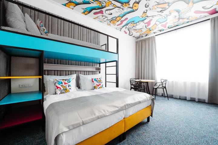 Ferienhaus für 5 Personen, mit Terrasse und Pool sowie Sauna und Ausblick in Karlsbad