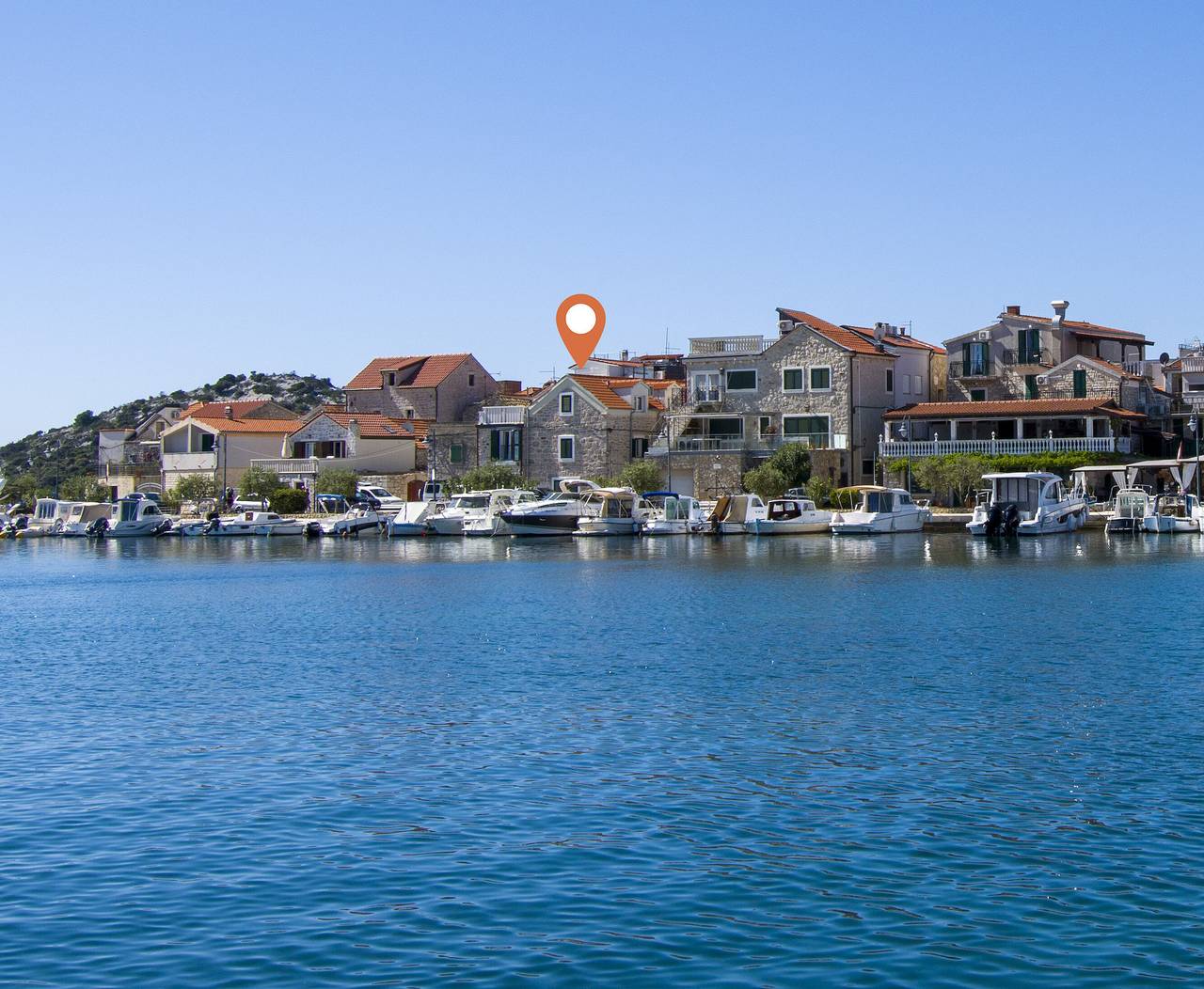 House Olivera in Tribunj, Šibenik-Knin