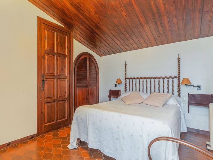 Chalet para 9 personas, con balcón además de piscina y jardín, Familias con niños en Maresme - 4