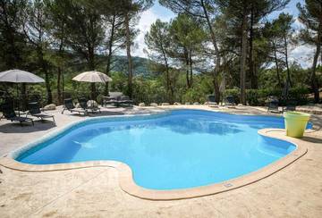 Hôtel pour 4 personnes, avec jardin ainsi que piscine et terrasse à Saint-Marcellin-lès-Vaison