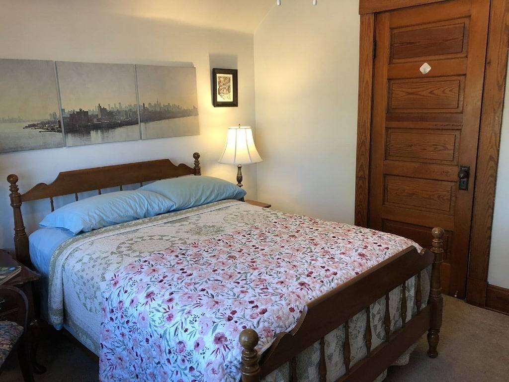 Vintage Oakley Home in Cincinnati, Hamilton County (OH)