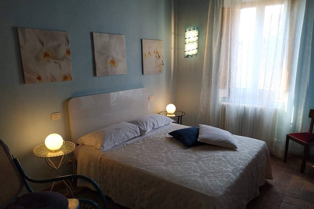 Appartamento intero, Ambiente per il relax, ideale per coppie amanti della natura. in Pitigliano, Provincia di Grosseto