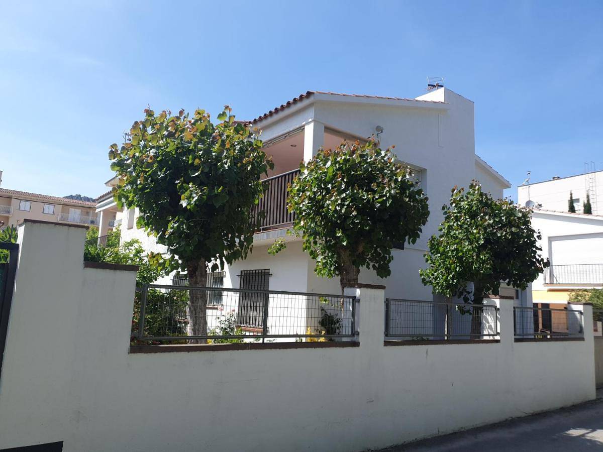 Three-Bedroom Townhouse in l'Estartit, Estartit