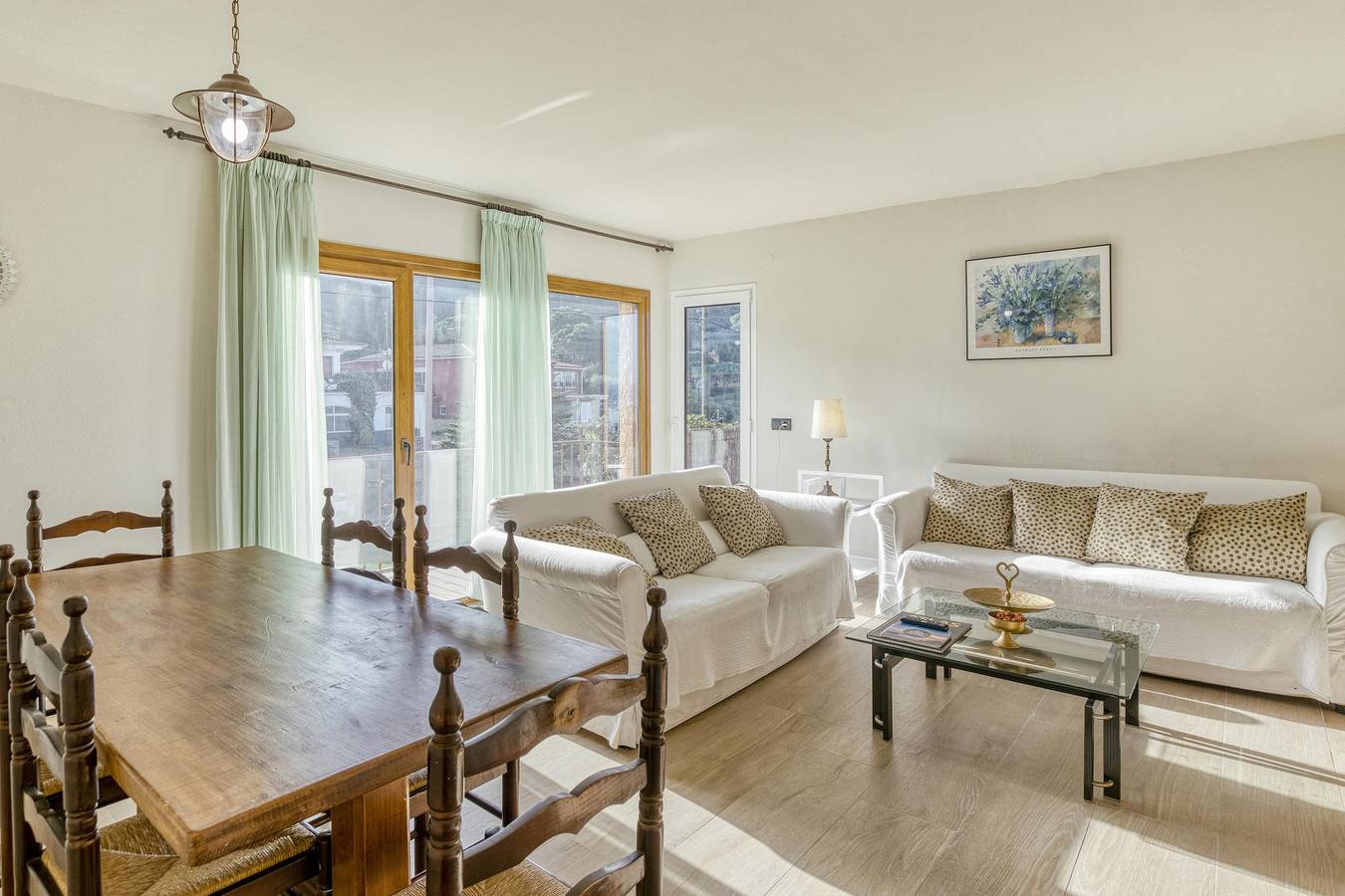 Entire apartment, Apartment 'Residencial  2º 2ª' with Shared Terrace, Balcony and Wi-Fi in Begur, Costa Brava