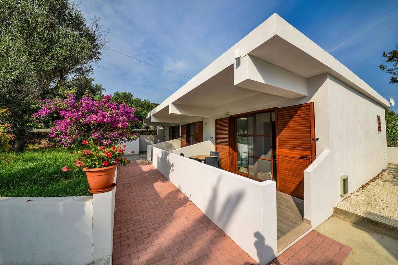 Two-Bedroom House in Marina di Peschici (Peschici), Valle Clavia