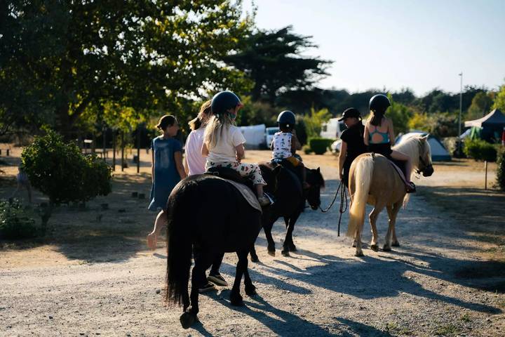 Mobil home pour 4 personnes, avec piscine à Préfailles - 4
