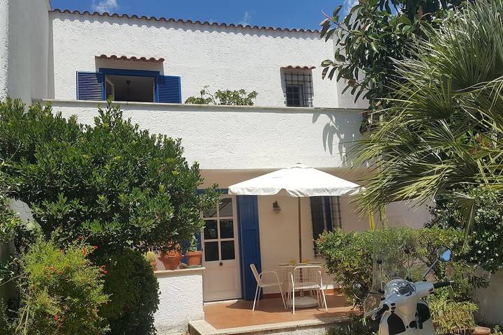 Casa vacanza per 10 persone, con giardino, con animali domestici - 1