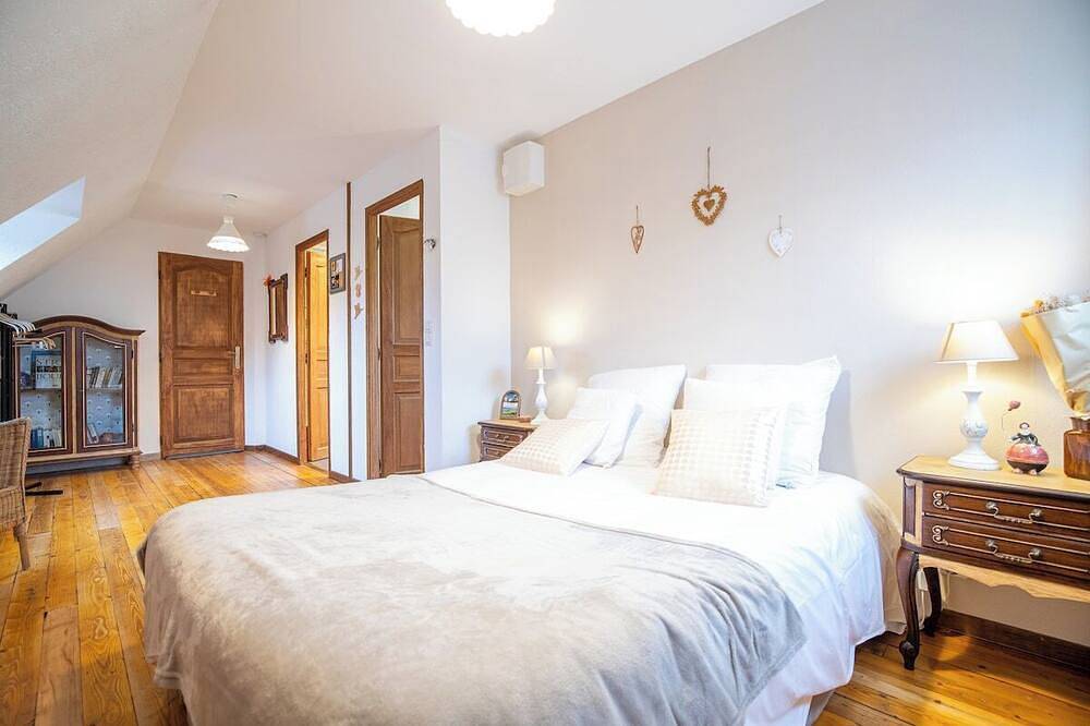 Le Vieux Pressoir - 6 gites - 8ch - max 15 personnes in Dieffenthal, Région de Sélestat-Erstein