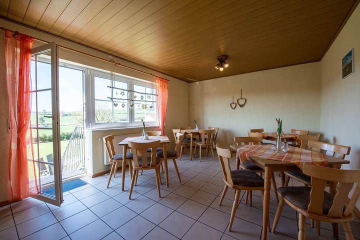 Pension für 2 Personen, mit Terrasse und Garten, kinderfreundlich im Steigerwald - 4