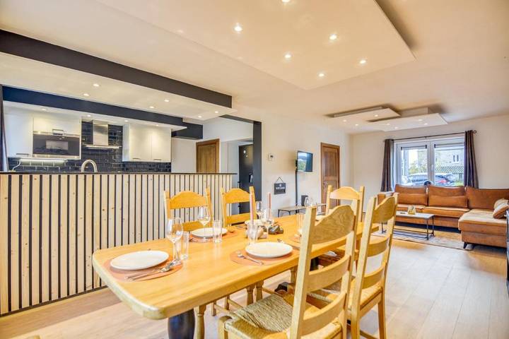 Location de vacances pour 6 personnes, avec jardin et terrasse, animaux acceptés à Wellin - 3