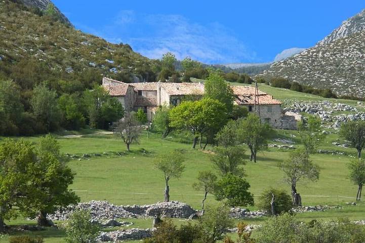 Location de vacances pour 4 personnes, avec Terrasse et Jardin dans les Gorges du Verdon