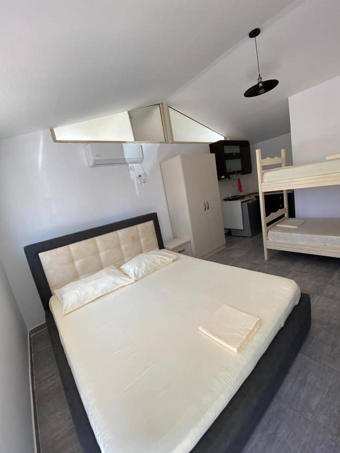 Location de vacances pour 4 personnes, avec vue et jardin dans Ksamil - 4