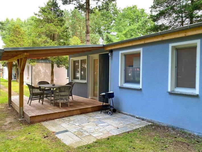 Bungalow für 4 Personen, mit Garten und Terrasse, kinderfreundlich in Glowe