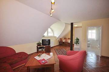 Bauernhof für 3 Personen, mit Garten und Terrasse in Alt Reddevitz