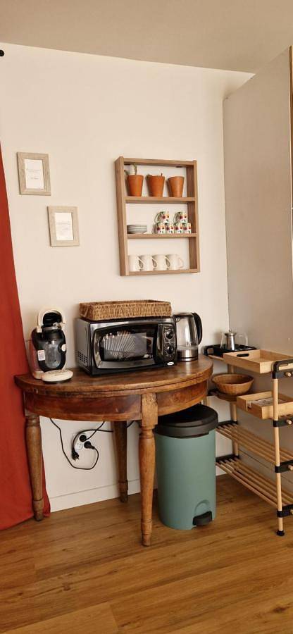 Appartement entier, Au p'tit soleil - Charmant T2 en Provence in Barjols, Région de Brignoles