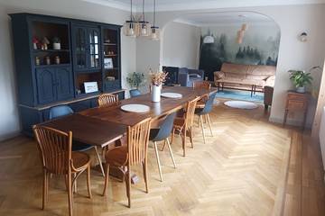 Location de vacances pour 10 personnes, avec jardin à Hadol