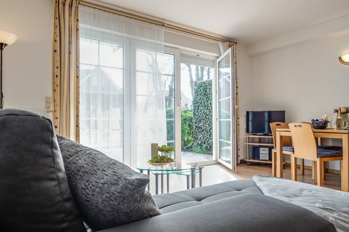 Ferienwohnung für 4 Personen, mit Terrasse und Garten in Zingst - 3
