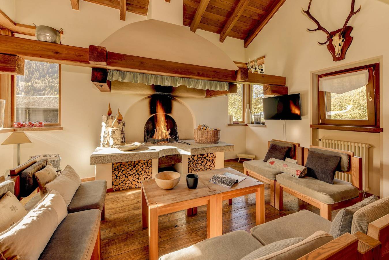 Chalet 'Agriturismo Casa Al Campo' mit Bergblick, privatem Pool und Wi-Fi in Giustino, Brentagruppe