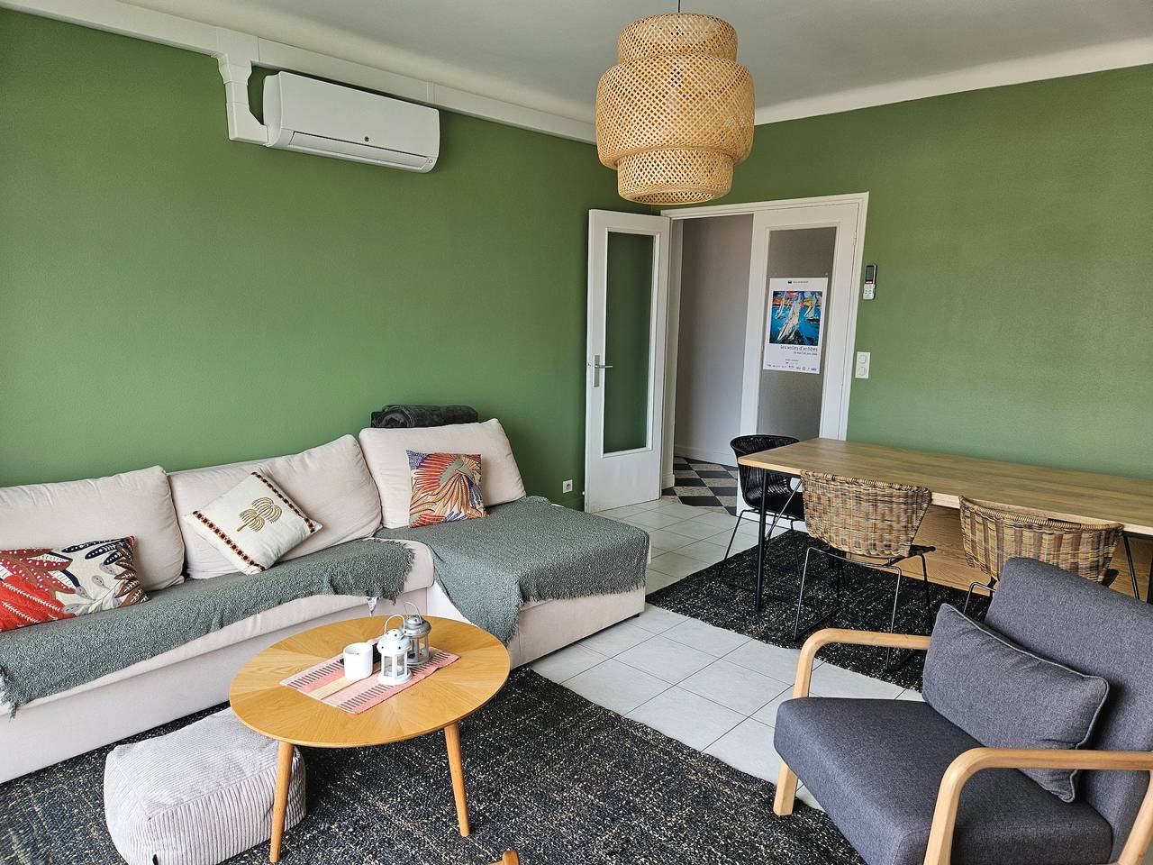 Gran piso de 3 habitaciones en el centro de Antibes in Antibes, Costa mediterránea (Francia)