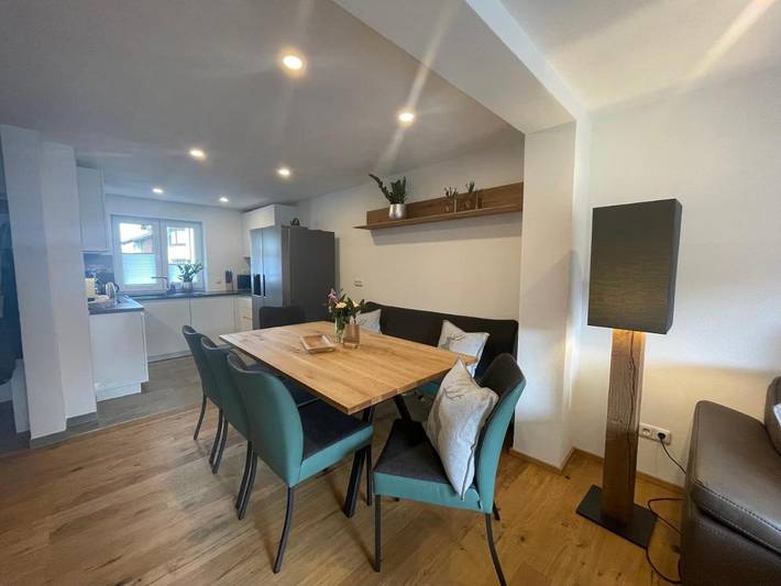 Ferienhaus für 6 Personen, mit Sauna und Whirlpool sowie Garten in Oberstdorf