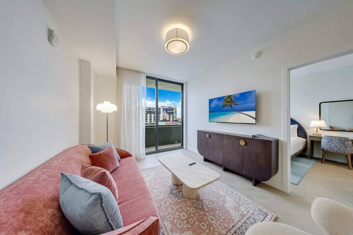 Ganze Wohnung, Ferienwohnung für 4 Personen mit Pool in Miami, Florida