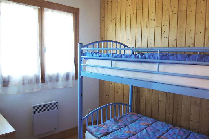 Gîte pour 4 personnes, avec jardin et terrasse à Saint-Genès-Champespe - 3