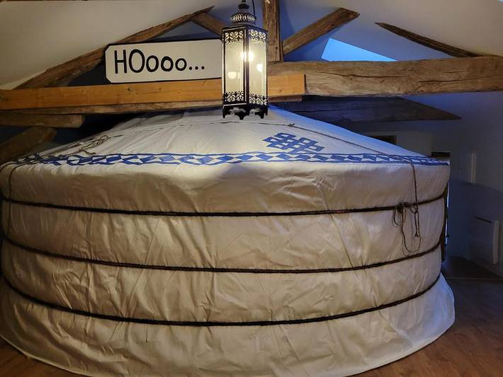 Maison de campagne pour 2 personnes, avec jardin et terrasse, animaux acceptés à Bouillé-Loretz