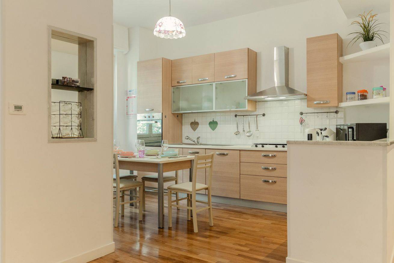 Appartement entier, Appartement de vacances pour 6 personnes avec terrasse in La Spezia (Ville), La Spezia