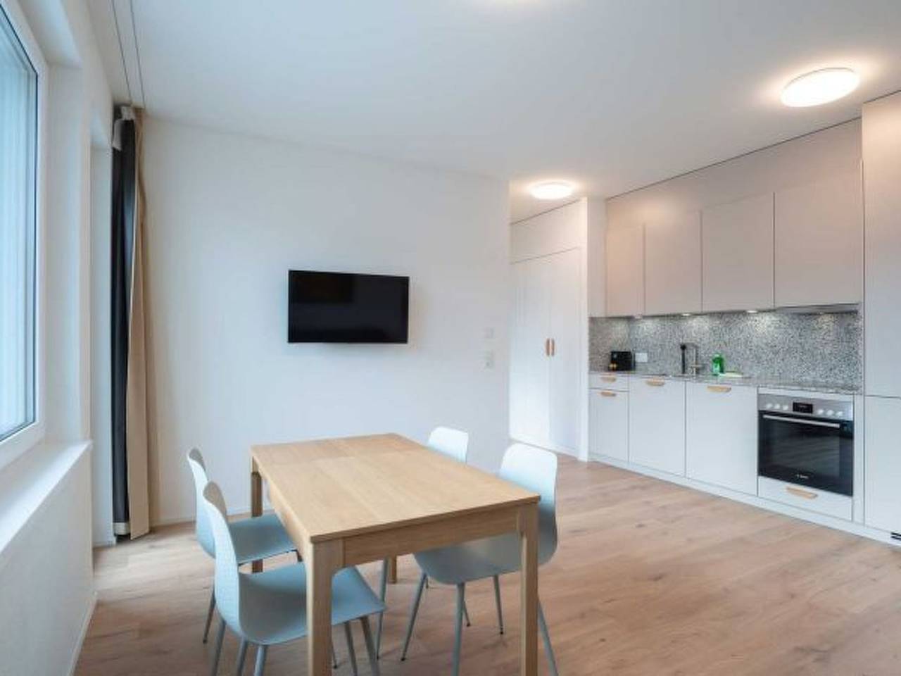 Apartamento inteiro, Apartamento de férias para 4 pessoas in Zurique, Bezirk Zürich