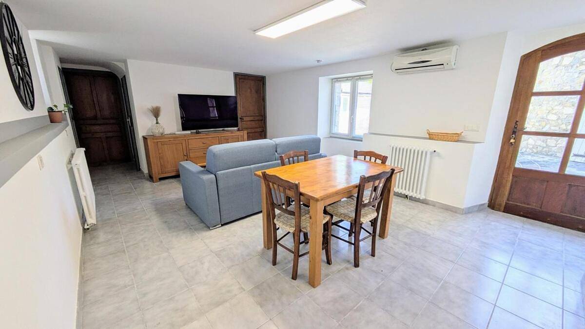 Appartement entier, Rez de jardin chez Elise in Saint-Christol-lès-Alès, Région d'Alès