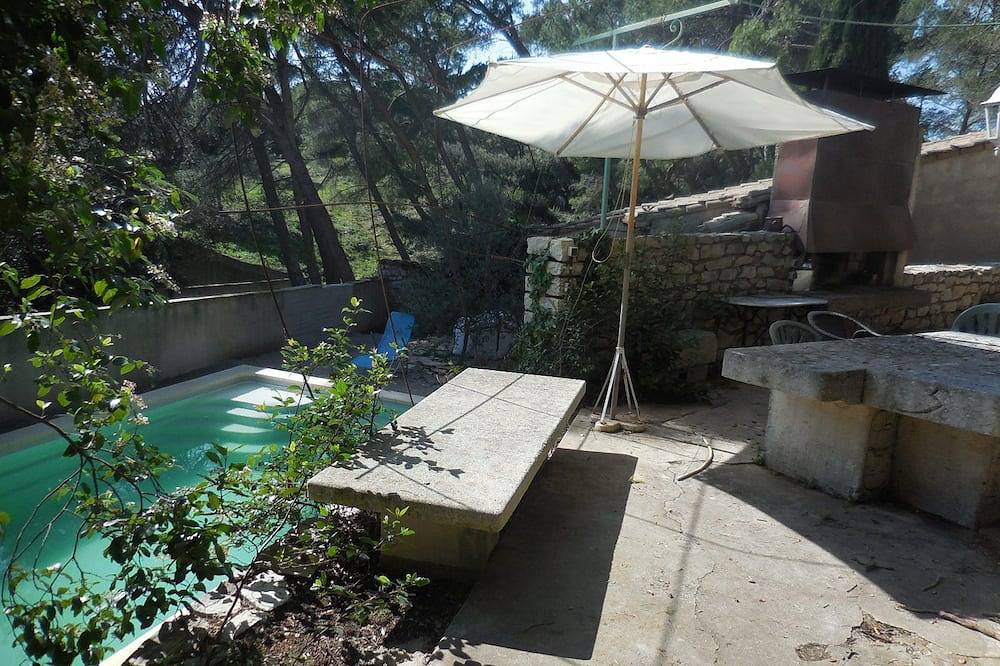 Magnificent property close to beaches and Montpellier in Cournonsec, Mediterranean Coast (France)