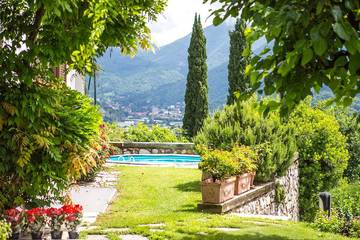 Villa für 4 Personen, mit Garten und Balkon sowie Pool am Comer See