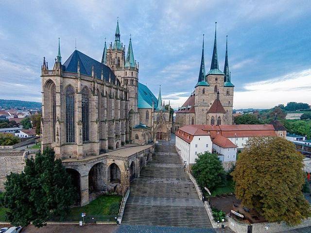 Ferienwohnung für 4 Personen, mit Ausblick in Weihnachtsmarkt Erfurt