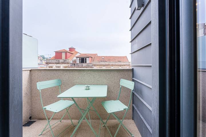 Appartamento intero, Appartamento vacanze per 6 persone con balcone in Bonfim, Distretto di Porto