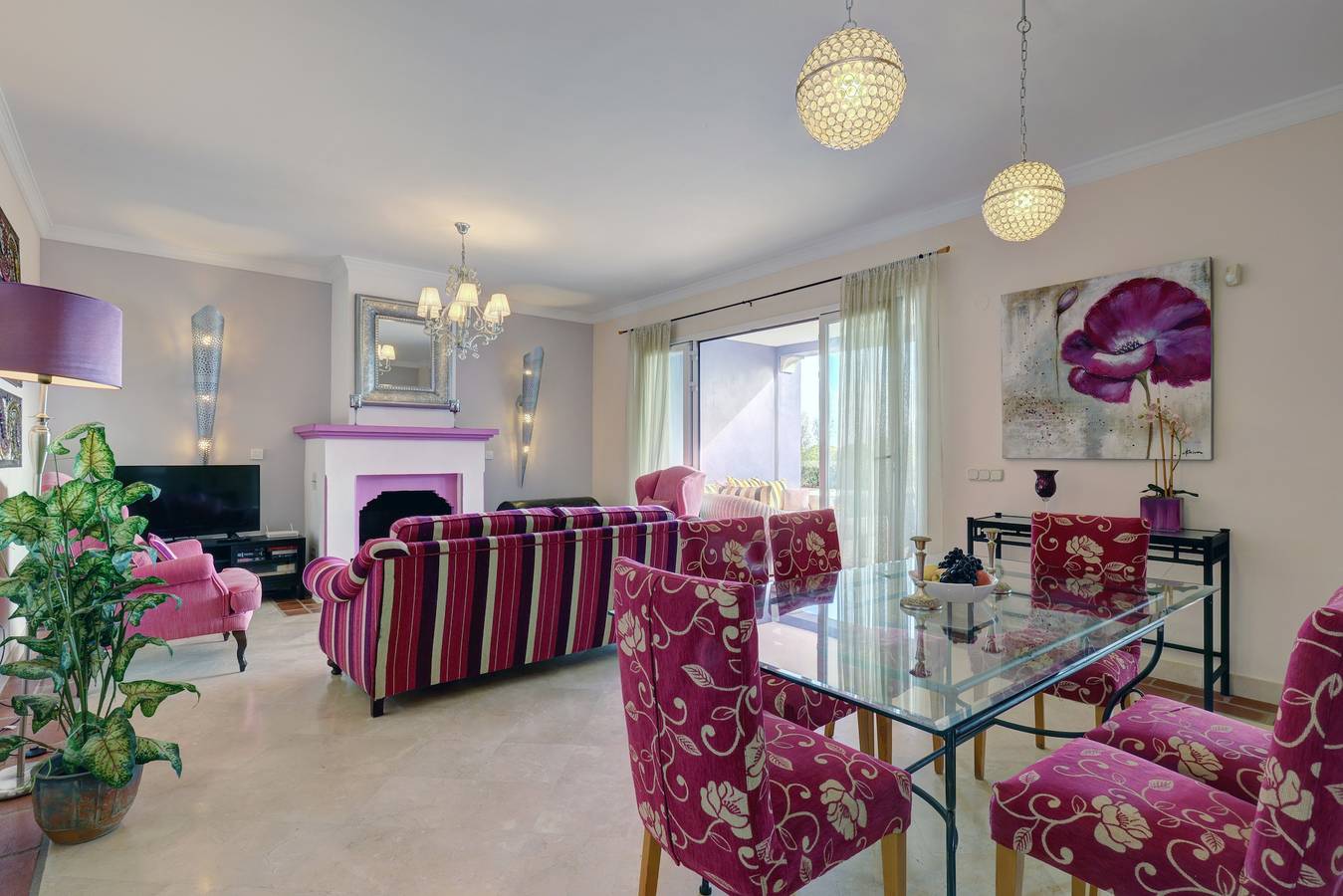 Apartamento entero, Apartamento La Perla de Marrakech 12 con vistas al mar y Wi-Fi in Playa de Sabinillas, Casares