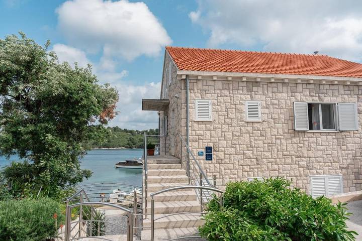 Maison d’hôte pour 2 personnes dans Pomena